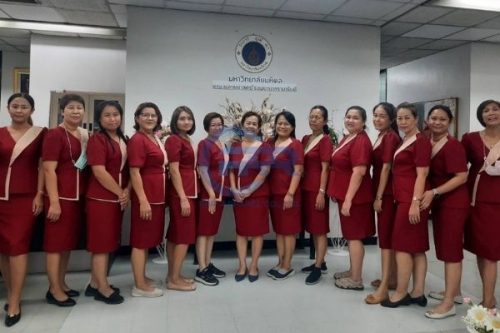 ชุดยูนิฟอร์ม